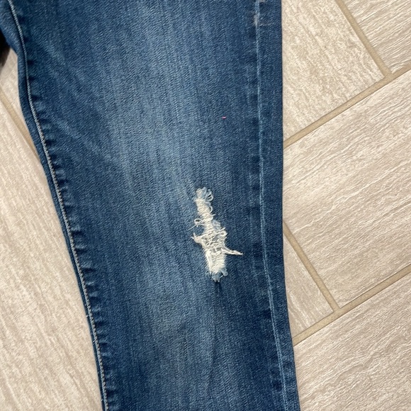 Women’s KUT jeans - Picture 3 of 6